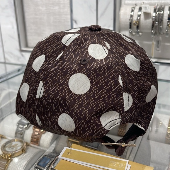 Michael Kors Women's Baseball Cap Hat Adjustable OS Chocolate BROWN DOTS NWT - Picture 15 of 16